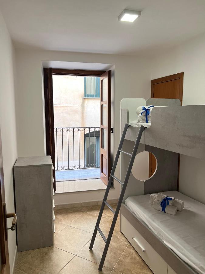 John'S House Apartman Cefalù Kültér fotó