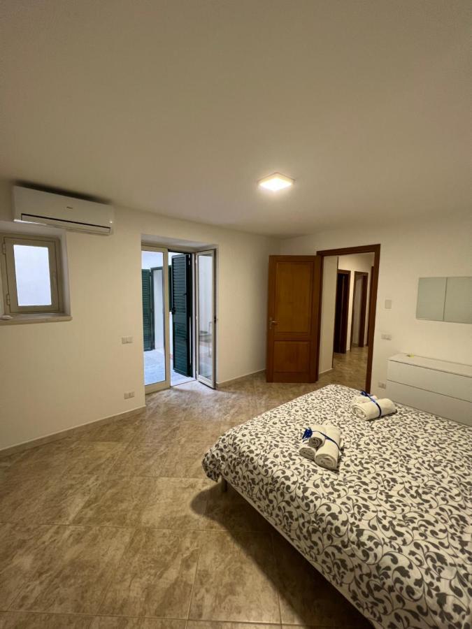 John'S House Apartman Cefalù Kültér fotó